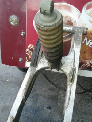 สวิงอาร์มอยู่และโช้คหลังNSRขายแล้ว