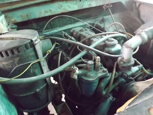 ขายเครื่องยนต์ อีซูซุ  c 240  ชนเกียร์ ขับสี่