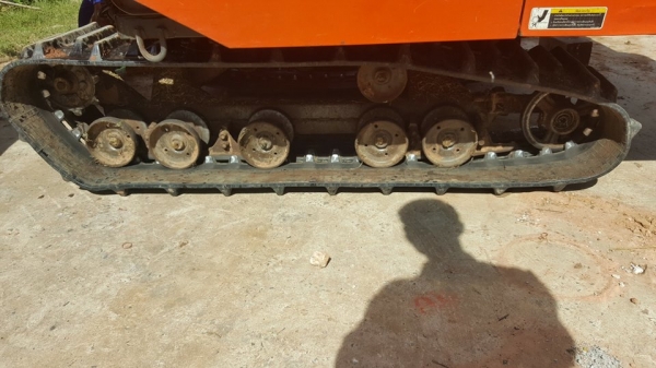 ขายรถเกี่ยวข้าวคูโบ้ต้าDC60 พลัสทำงานพันเก้าร้อย ชม.เครื่องดี วิ่งทำงานได้