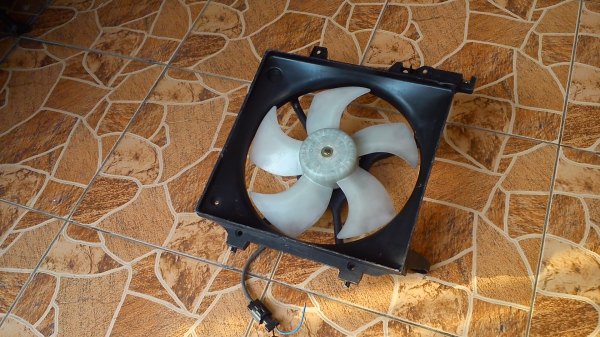 พัดลมหม้อน้ำ พัดลมหม้อน้ำ