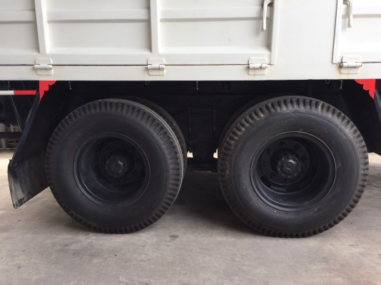 ขายรถบรรทุกHINO 10 ล้อ มีข้างเสริม สภาพสวย พร้อมใช้งาน