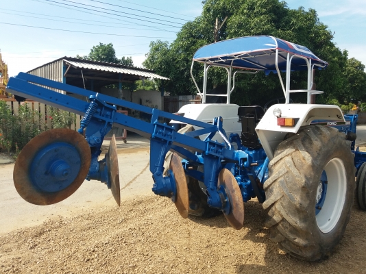 ขายรถไถฟอรด๋6600ที3เล่มทะเบียนครบรถอยู่สุพรรนบุรี0871684611 ขายรถไถฟอรด๋6600ที3เล่มทะเบียนครบรถอยู่สุพรรนบุรี0871684611