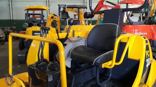 ขาย รถขุด KOMATSU รุ่น PC20-7- มือสองญี่ปุ่น แทรกเหล็ก สลัก บูท เอวแน่น 100\% สวย พร้อมใช้งาน แรงดี ทุกระบบ มือถือ/LINE ID : 0818753444 ขาย รถขุด KOMATSU รุ่น PC20-7- มือสองญี่ปุ่น แทรกเหล็ก สลัก บูท เอวแน่น 100\% สวย พร้อมใช้งาน แรงดี ทุกระบบ มือถือ/LINE ID : 0818753444