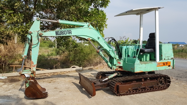 ขายด่วนรถแบคโฮKUBOTAคูโบต้าKH27เทียบเท่าPC30เครื่องดีปั่มแรงรถนอกเพิ่งนำเข้ามาใหม่ยังไม่เคยใช้งานในเมืองไทยเลย