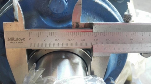 ** Sold ** มอเตอร์เกียร์ Sumitomo Cyclodrive 5 HP มีเบรค ทด 1:25 เพลาออก 60 RPM ของใหม่เก่าเก็บไม่เคยใช้งาน