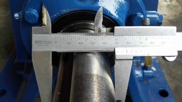 ** จัดส่งไปกาฬสินธ์ครับ ** มอเตอร์เกียร์ Sumitomo Cyclodrive 10 HP ทด 1:21 เพลาออก 70 RPM ของใหม่เก่าเก็บไม่เคยใช้งาน