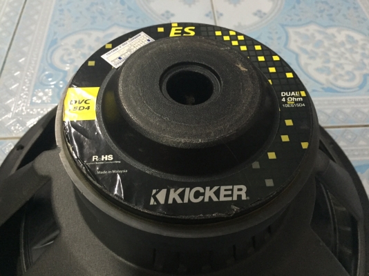 ลำโพงซับ 15 นิ้ว KICKER 10 ES15D4 ลำโพงซับ 15 นิ้ว KICKER 10 ES15D4
