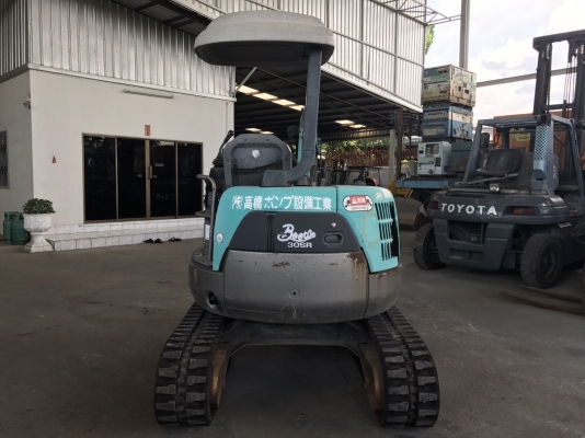 รถขุดดิน KOBELCO SK30SR นำเข้าจากญี่ปุ่น