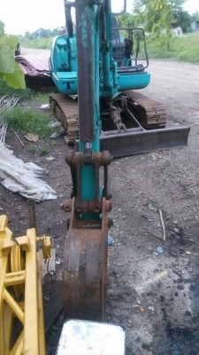 ขายรถแมคโค PC-30-7 ขายตามสภาพ รถทำงานปกติเอวหลวมนิดหน่อย ขายไม่แพงครับ