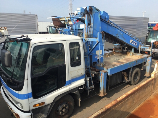 รถเจาะสว่าน AICHI D706 / 6HE1