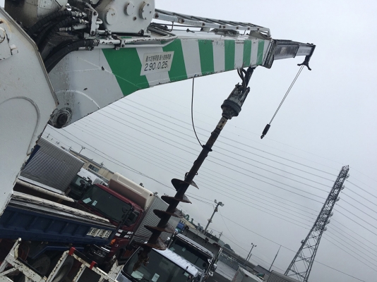 รถเจาะสว่าน AICHI D706/ 6HH1