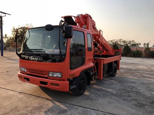 รถเจาะสว่าน AICHI D706/ 6HH1