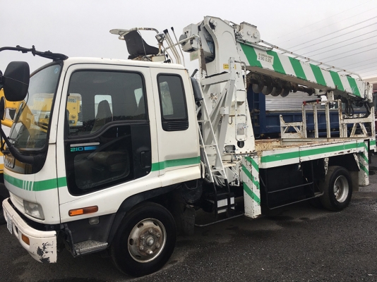 รถเจาะสว่าน AICHI D706/ 6HH1