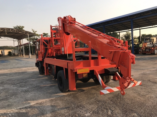 รถเจาะสว่าน AICHI D706/ 6HH1