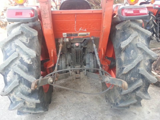 คูโบต้า L4708DT 4 WD ใบมีดตราช้าง เครื่องดี เกียร์ดี ขายตามสภาพ เล่มทะเบียนพร้อม