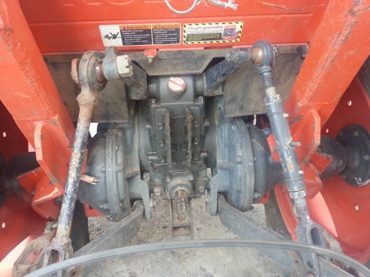 คูโบต้า L4708DT 4 WD ใบมีดตราช้าง เครื่องดี เกียร์ดี ขายตามสภาพ เล่มทะเบียนพร้อม