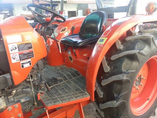 คูโบต้า L4708DT 4 WD ใบมีดช้าง ผานหลังช้าง สภาพดีมากแบบยังไม่ได้ล้าง