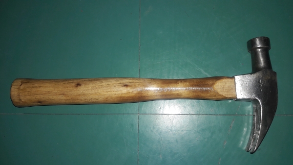 ขายค้อนหงอนตรง 20oz. PLUMB  Made in USA.งานเก่ามือสองสภาพดี