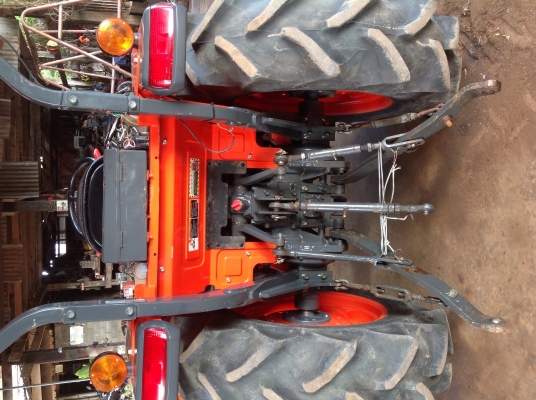 ขาย L3608SP พร้อมใบดันหน้า ผานหลัง รถทำงาน426ชั่วโมง รถสีเดิมทั้งคั้น รถใหม่มากแทบไม่ต้องติกันเรยคับ