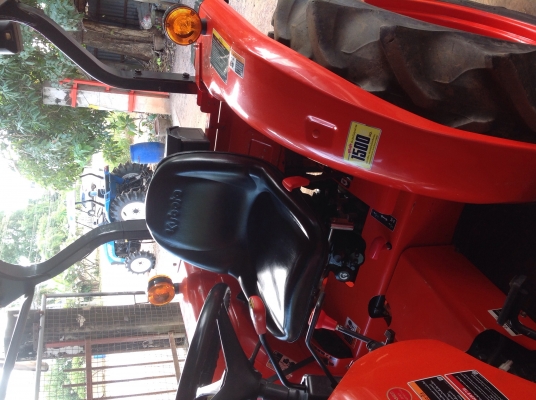 ขาย L3608SP พร้อมใบดันหน้า ผานหลัง รถทำงาน426ชั่วโมง รถสีเดิมทั้งคั้น รถใหม่มากแทบไม่ต้องติกันเรยคับ