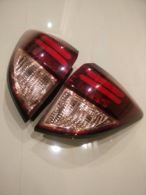 ไฟท้าย HRV 1 คู่