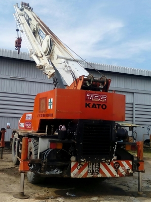 รถเครน KATO KR 25 H-V 25ตัน