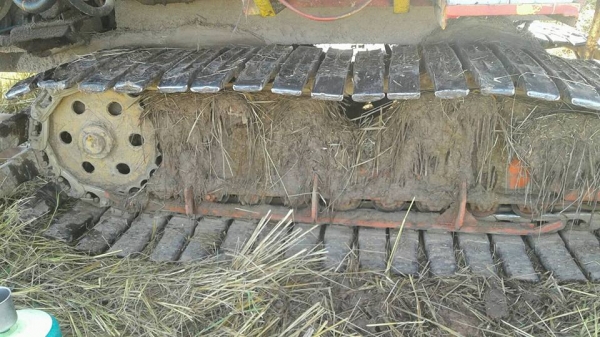 ขายรถเกี่ยวข้าว อุ้ม2ตัน รถสวยสภาพพร้อมใช้งาน ราคา350,000 สนใจโทร 090-8588220คุณนะ 093-3258446คุณบิว หรือเข้าดูสินค้าอื่นๆได้ที่ www.narong2truck.com หรือ www.truck.in.th/498 หรือเพจFacebook ณรงค์ ซื้อขายรถมือสอง (เว็บไซต์ส่วนตัว) หรือFacebook คุณนะ รถบรร