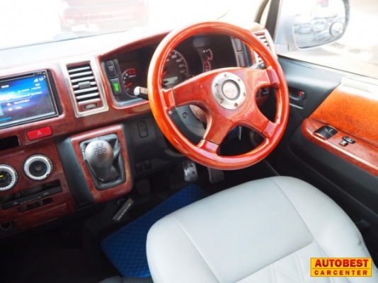 TOYOTA COMMUTER 2.5D4D MT ปี 2009 TOYOTA COMMUTER 2.5D4D MT ปี 2009