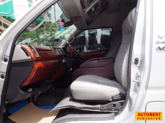 TOYOTA COMMUTER 2.5D4D MT ปี 2009 TOYOTA COMMUTER 2.5D4D MT ปี 2009