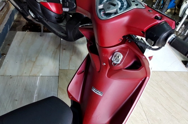 มีโอ z ปี 54 สีขาวแดงทะเบียนสวย เลข 77 กทม แถม 3 รายการ 17900 มีโอ z ปี 54 สีขาวแดงทะเบียนสวย เลข 77 กทม แถม 3 รายการ 17900