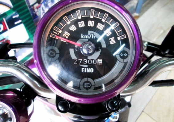 Fino i แฟชั่น สีม่วงดำ ระบบหัวฉีด ช่วยประหยัดน้ำมัน แถม 3 รายการ 22900