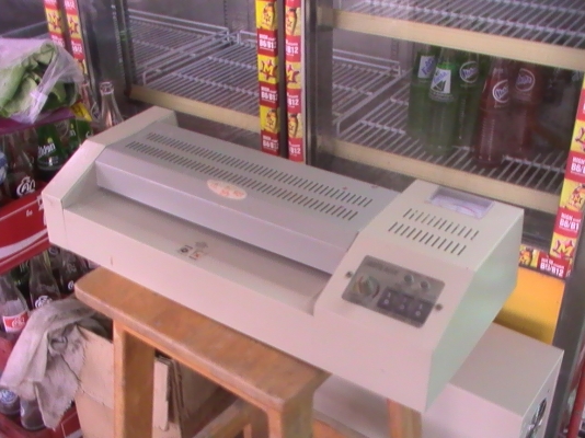 เครื่องเคลือบบัตร A3