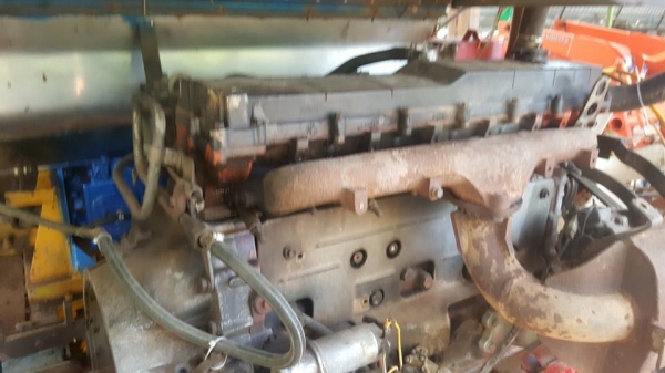 ขายรถเกี่ยวข้าว เกษตรพัฒนา เจ้าน้อยจอมพลังปี50ช่วงล่าง10เพลาใหญ่ ปั๊ม22อุ้ม2ตัน ตู้ใหม่ช่วงล่างทำใหม่ พร้อมทำงาน