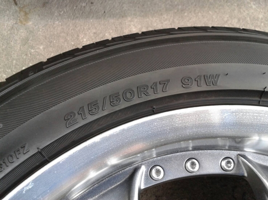 ขอบ17นิ้ว5รู100/114 พร้อมยาง ชุดนี้ ราคา 7300 บาท