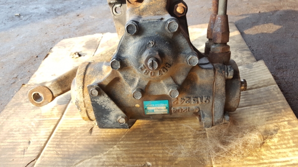 ขายกระปุกพวงมาลัยเพาเวอร์ FUSO 527