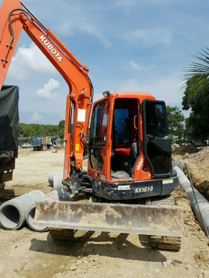 ขายคูโบต้าKX161-3ตู้แอร์