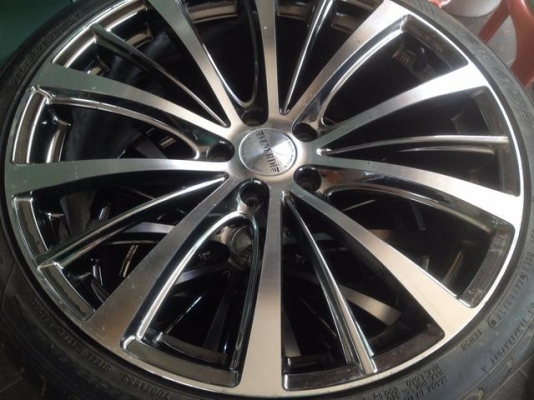 ล้อแม็กพร้อมยาง ขอบ 20  มี 3 ล้อ ยาง 3 เส้น