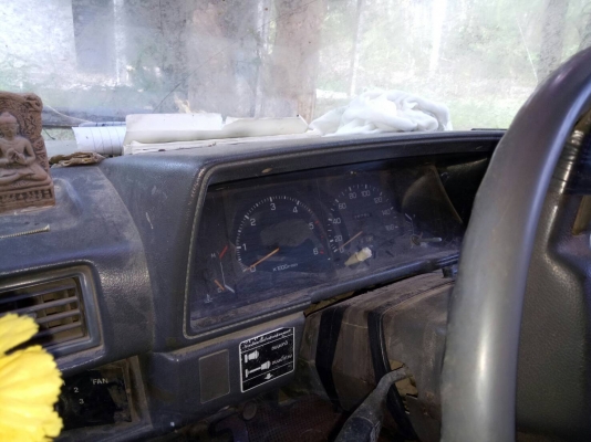 รถกระบะตอนเดียว