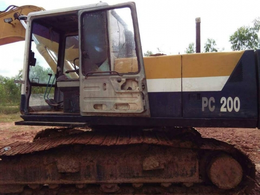 ขายรถแบคโค KOMATSU PC200-5 ไฟฟ้าครบ เอกสารใบซื้อขาย ราคา450,000 สนใจโทร 090-8588220คุณนะ 093-3258446คุณบิว หรือเข้าดูสินค้าอื่นๆได้ที่ www.narong2truck.com หรือ www.truck.in.th/498 หรือเพจFacebook ณรงค์ ซื้อขายรถมือสอง (เว็บไซต์ส่วนตัว) หรือFacebook คุณนะ