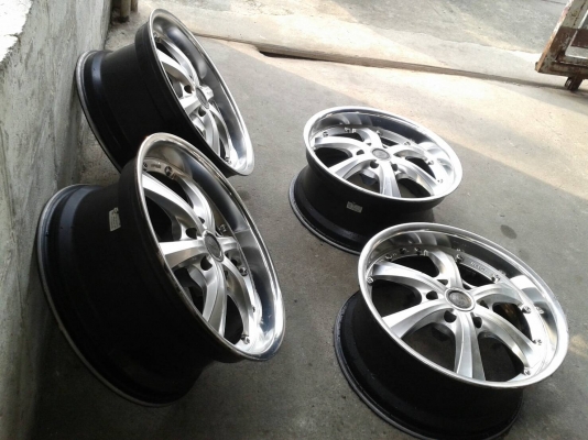 ขอบ20นิ้ว6รู ชุดนี้ ราคา 8300 บาท