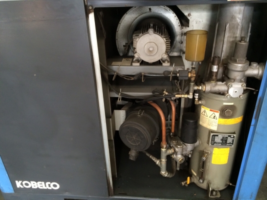 Aircompresser KOBELCO รุ่น AG37A