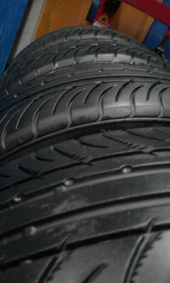195/50R15  KUMHO  ชุด 4 เส้น  tel. 081-427-3941