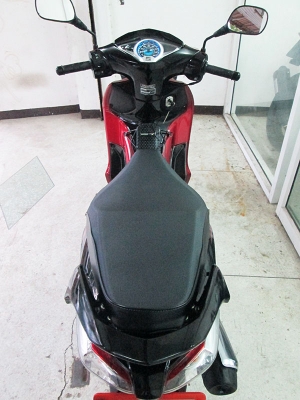 (โอนฟรี) ขาย Honda Wave 125I สตาร์ทมือ ปี 2016 ตัวใหม่ล่าสุด ไมล์แท้ 8448 กม สภาพนางฟ้า  เครื่องหัวฉีดประหยัดน้ำมัน เครื่องแน่ๆ ที่เก็บของใต้เบาะขนาดใหญ่ มีกุญแจแท้ 2 ดอก