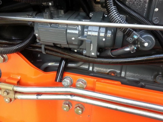 คูโบต้า L4708DT 4 WD ใบมีดดันหน้า ผานหลังใหม่  สีเดิมๆโรงงาน สภาพดีมากครับ