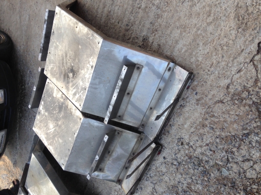 ขายบังโคลนสแตนเลสเก่ายุ่นครับ