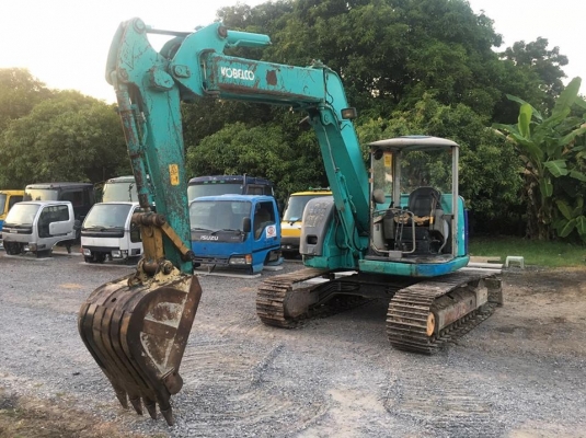 ขายรถขุด KOBELCO SK75UR-3 รถเก่าญี่ปุ่น100\% ยังไม่เคยใช้งานในประเทศไทย  สนใจติดต่อ 081-9485494