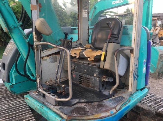 ขายรถขุด KOBELCO SK75UR-3 รถเก่าญี่ปุ่น100\% ยังไม่เคยใช้งานในประเทศไทย  สนใจติดต่อ 081-9485494
