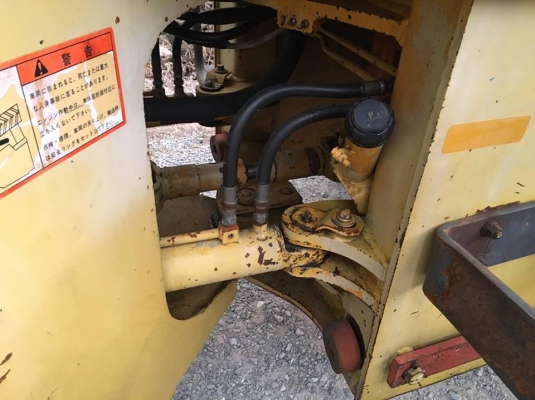 ขายรถตักล้อยาง TCM E830 นำเข้ามาจากประเทศญี่ปุ่น ยังไม่เคยใช้งานในประเทศไทย สภาพพร้อมใช้งาน สนใจติดต่อ081-948-5494