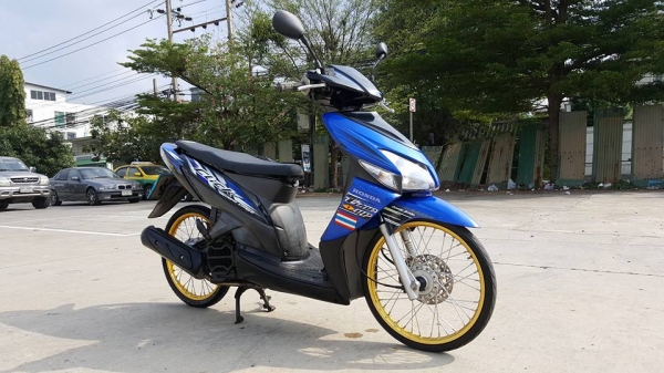 ขออนุญาติขาย HONDA CLICK 110 COMBI BRAKE สภาพแต่งสวย ฟรีค่าโอน