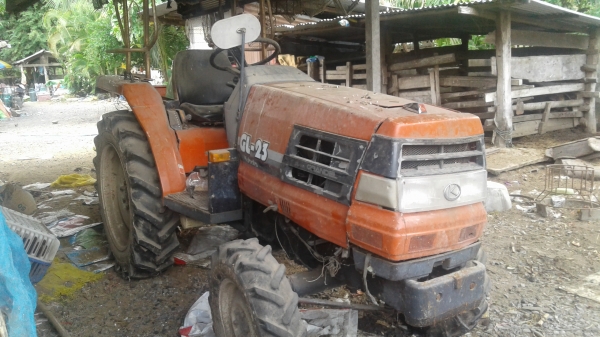 ขายตามสภาพรถไถซันชาย23แรงคูโบต้าพร้อมผาล5